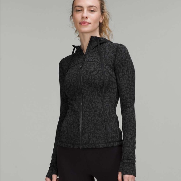 Lululemon defined hooded jacket size 8 - Picture 10 of 10